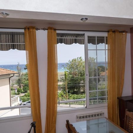 Casa Ambra Mare Apartment Bordighera Luaran gambar