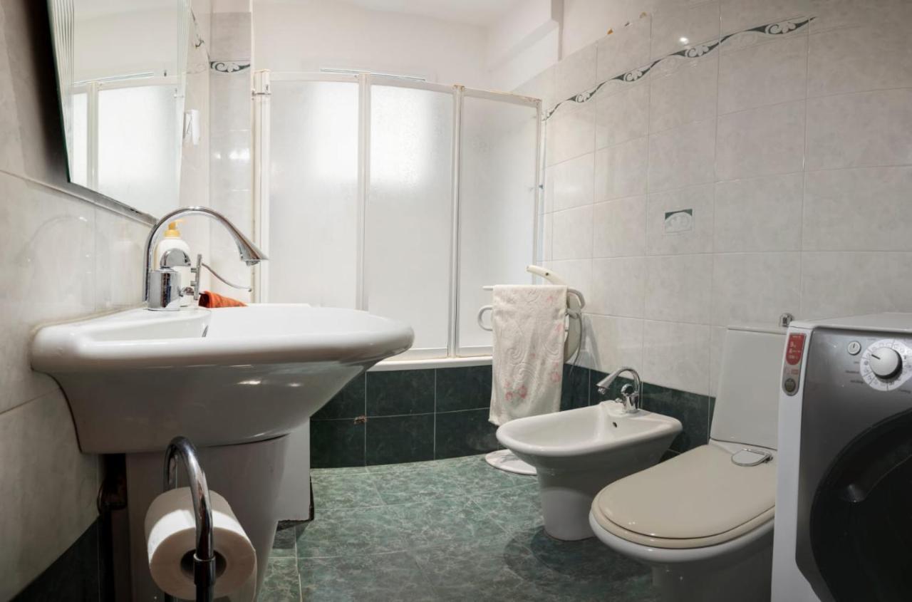 Casa Ambra Mare Apartment Bordighera Luaran gambar